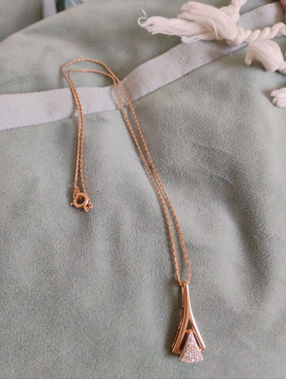 Vintage, Elegant Pave Cz Clear Stone, Golden Layer Necklace